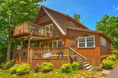 Above It All family friendly cabin in the Smoky Mountains
