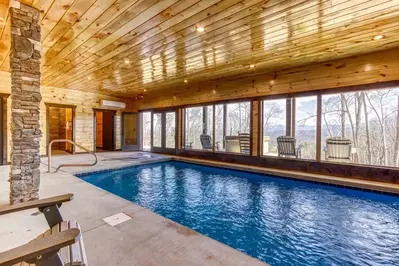 pigeon forge cabin with indoor pool